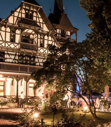 About FINE Club - Festivals